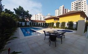 Amplo apartamento Enseada